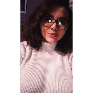 Meet your Posher, Maggie